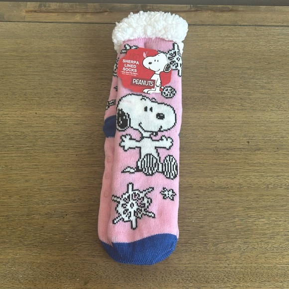 Snoopy Sherpa Lined Slippers Ladies Socks. New - Picture 2 of 8